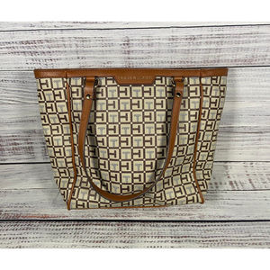 Tommy Hilfiger Signature Satchel